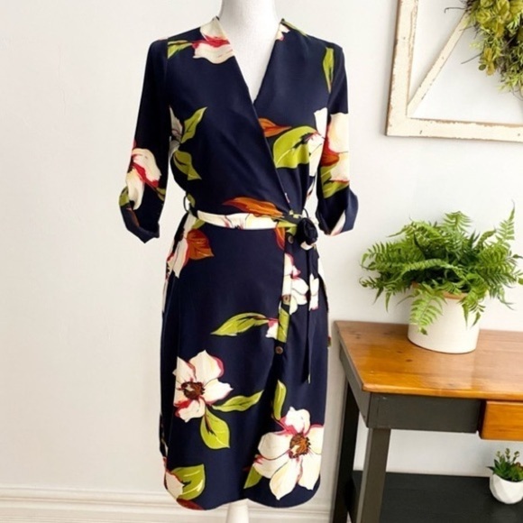 Monteau Faux Wrap Button Front Floral Dress Navy S - Picture 6 of 6